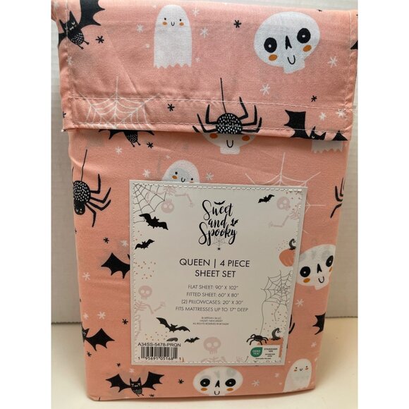 Halloween Sweet & Spooky Queen 4 Pc. Sheet Set Pink Fits 12" Deep Mattress New - Picture 1 of 4